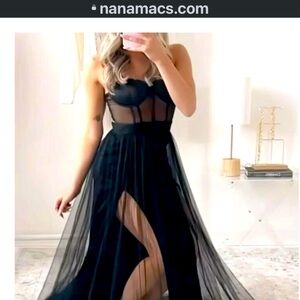 Beautiful black lace dress Nanamacs  size Large Christmas elegant sexy party